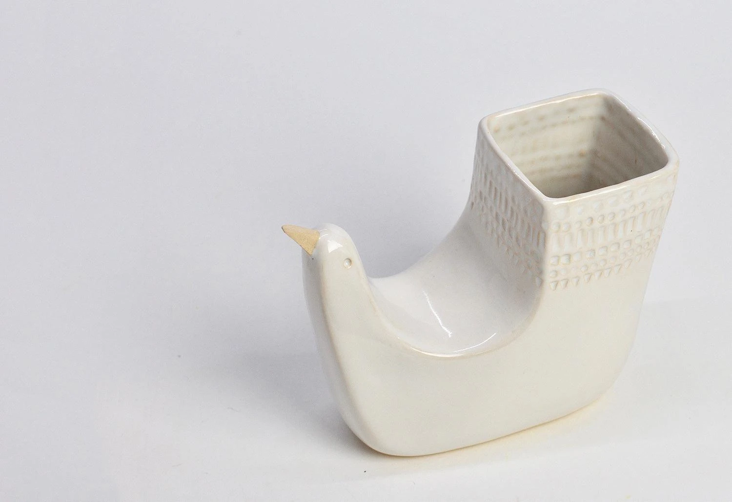 Dove Vase - Image 3