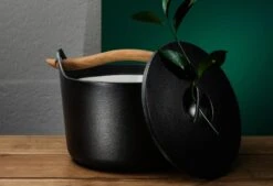 Iittala Sarpaneva Pot, 1960