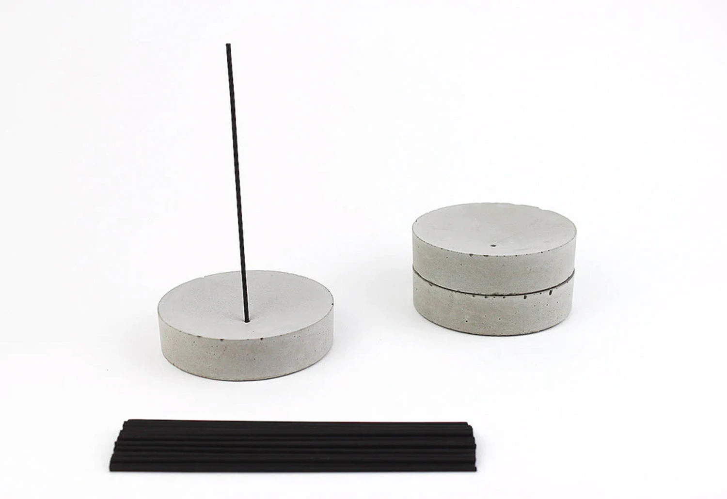 Hinoki Charcoal Incense - Image 2