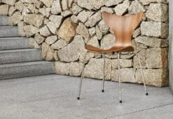 Fritz Hansen Lily Chair, 1970