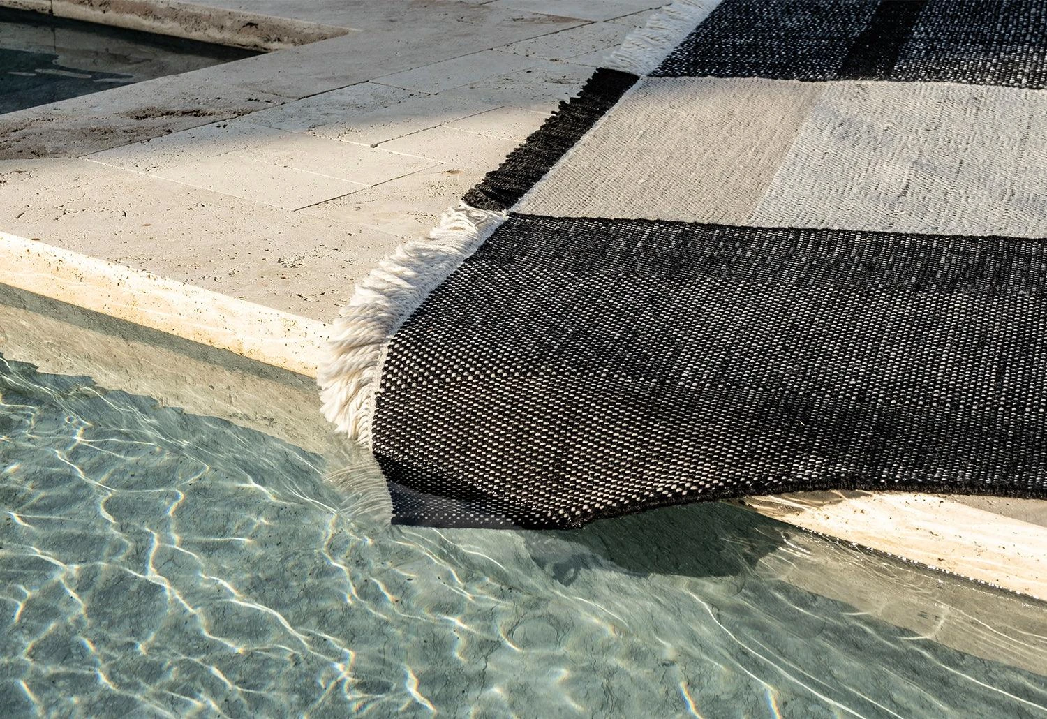 Tres Outdoor Rug, 2021