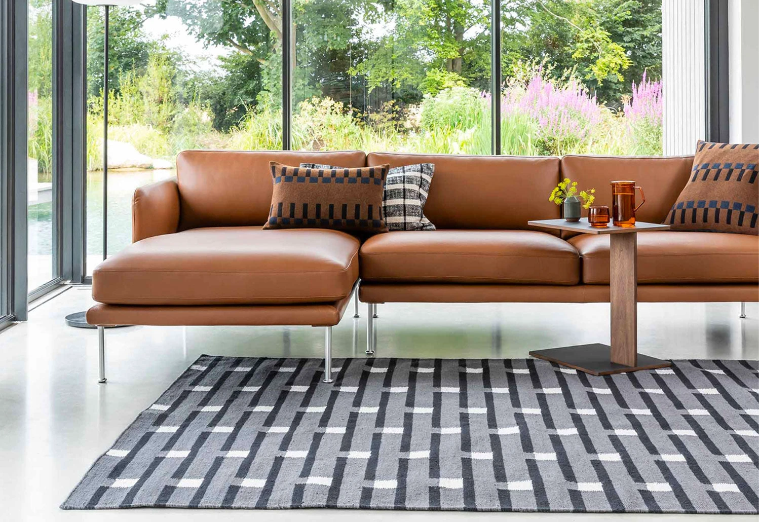 Case Purlin Rug - Image 2