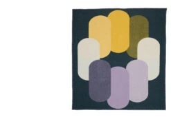 Gradient Pill Blanket