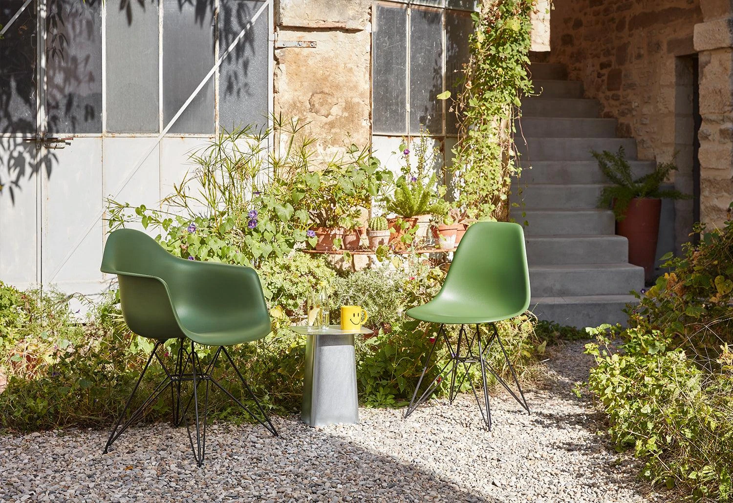 Vitra Metal Outdoor Side Table, 2004 - Image 2