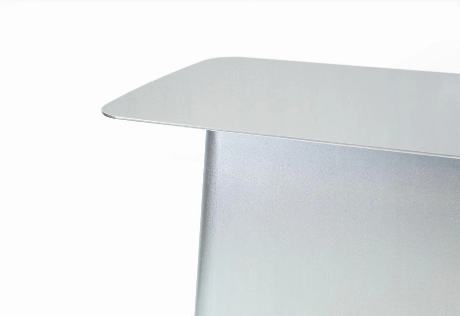 Vitra Metal Outdoor Side Table, 2004 - Image 16